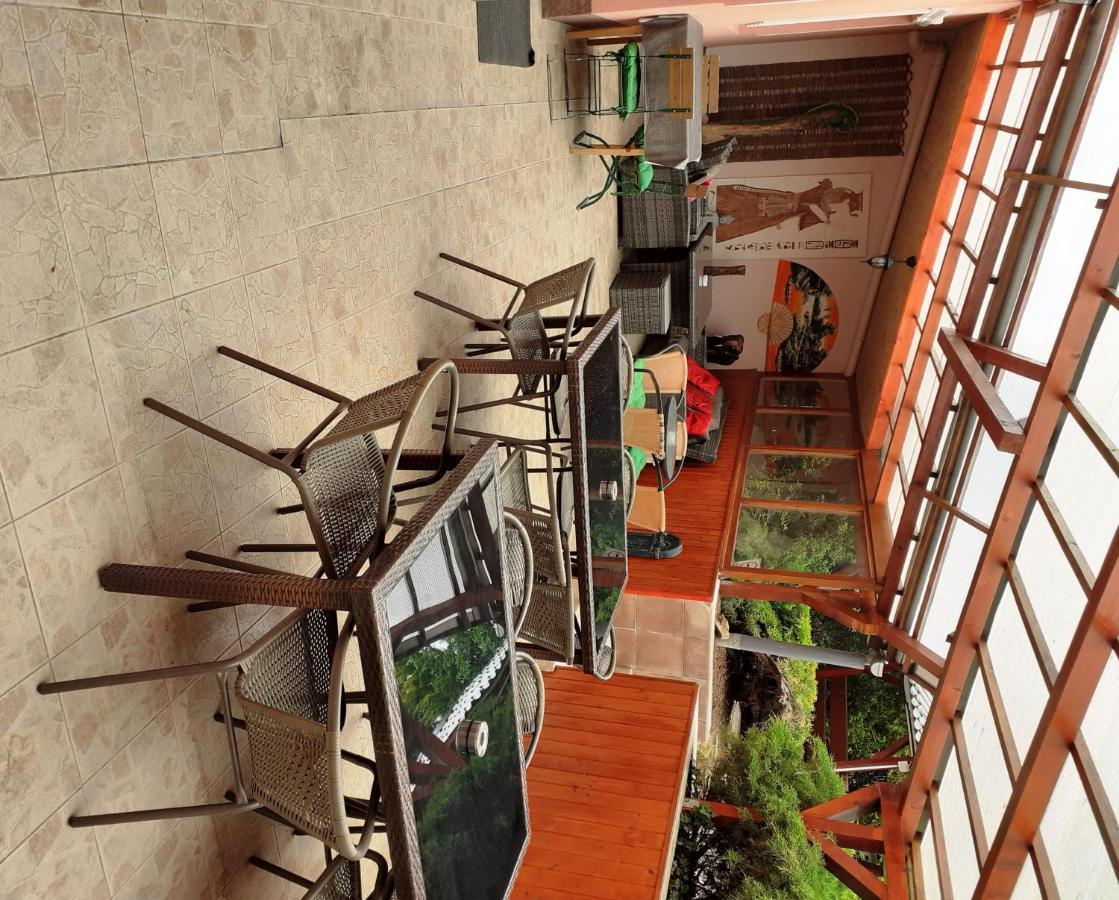 Flamingo Vendeghaz Bed & Breakfast Егер Екстериор снимка