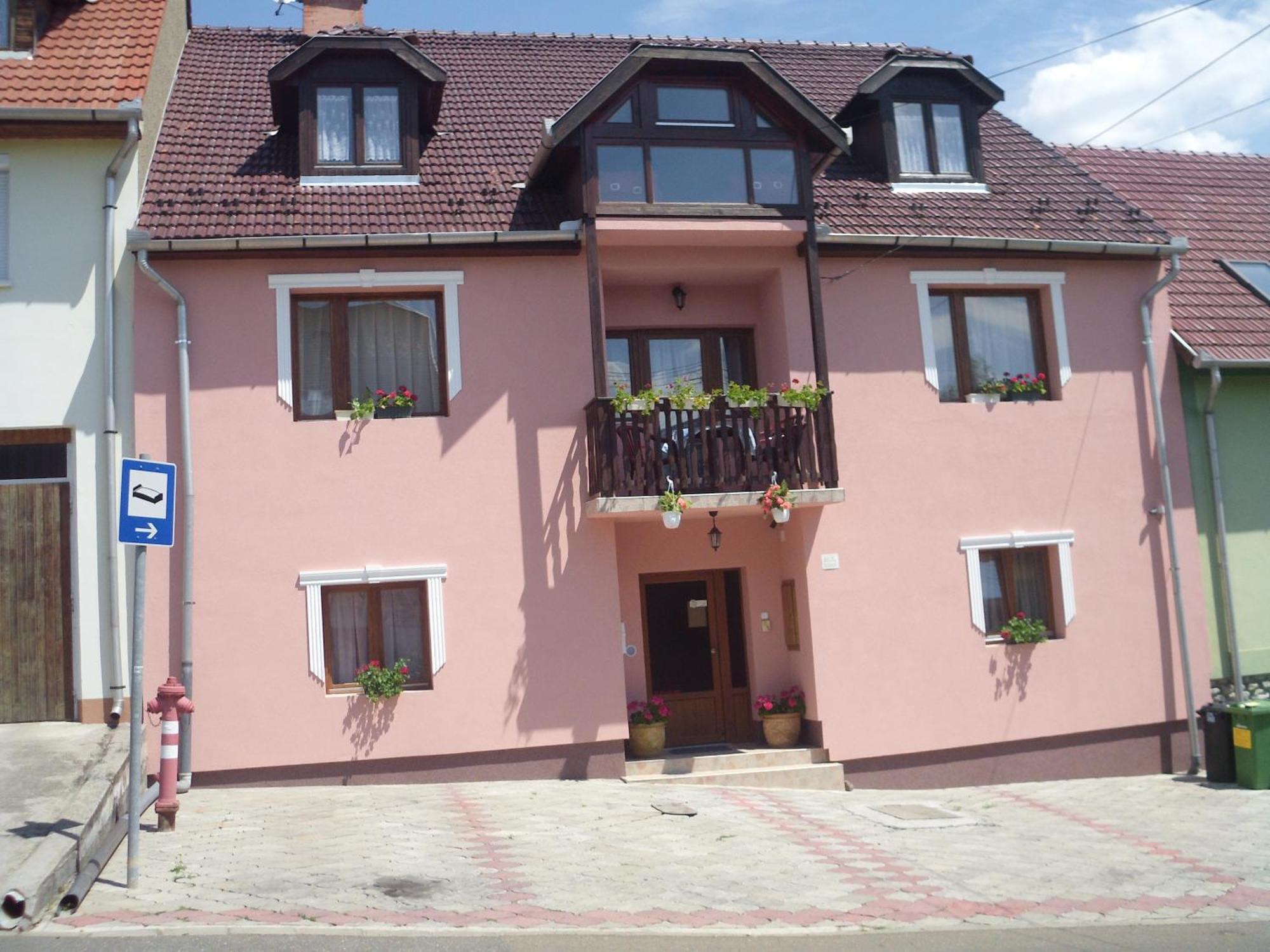 Flamingo Vendeghaz Bed & Breakfast Егер Екстериор снимка