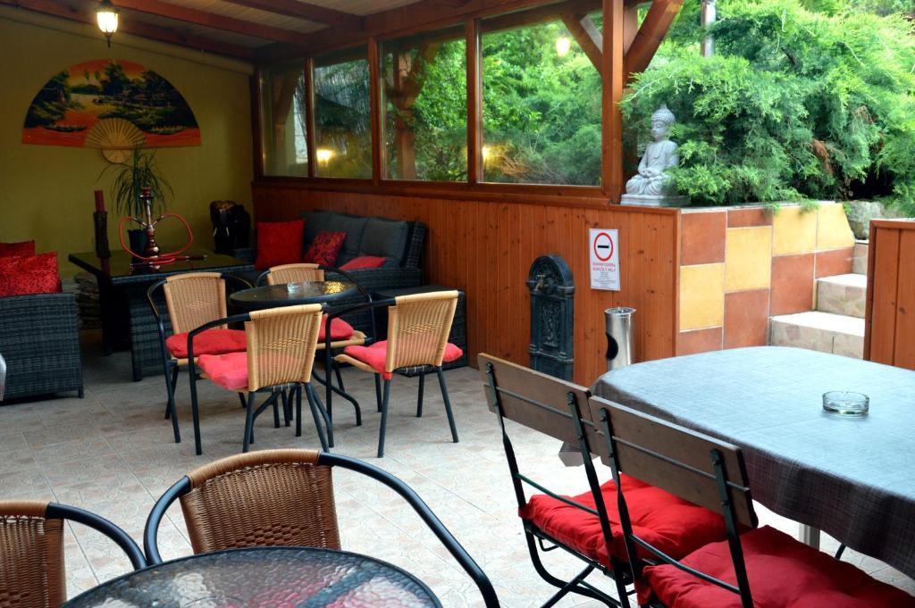 Flamingo Vendeghaz Bed & Breakfast Егер Екстериор снимка